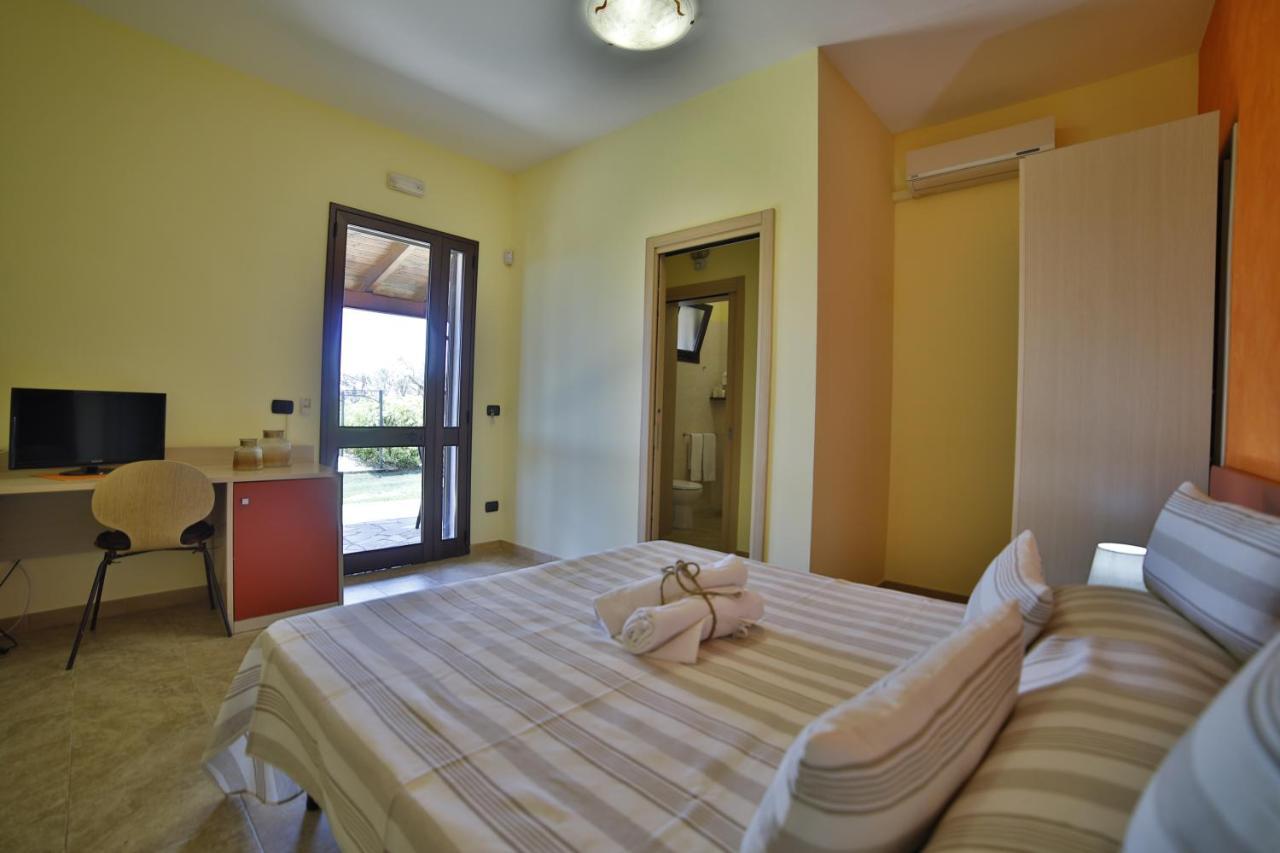 B&B La Casa Di Attilio Porto Cesareo Exterior photo